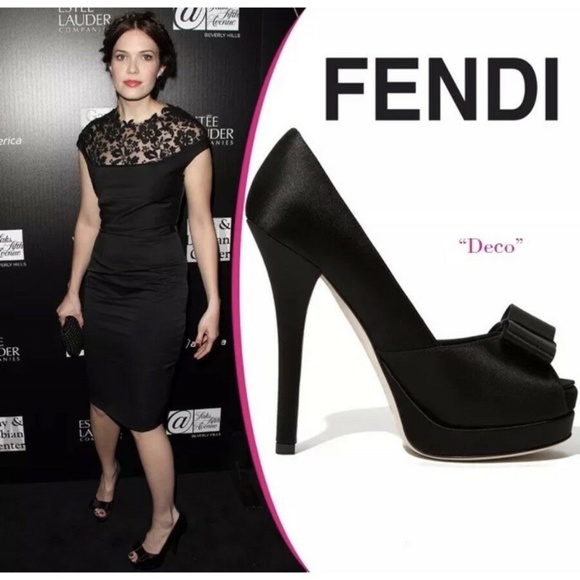 FENDI Deco Bow Black Platform Peep Toe Heels sz. 35 - $630 - Picture 1 of 8